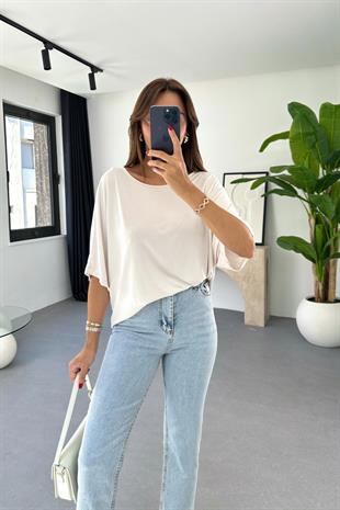 Sange Kırık Beyaz Bisiklet Yaka Tişört