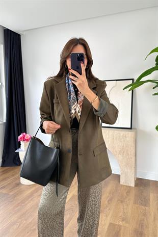 Larson Haki Astar Detaylı Blazer Ceket