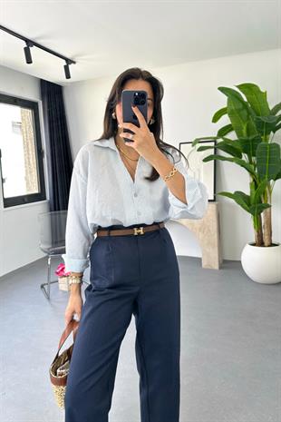 Mela Beyaz Çizgili Oversize Gömlek