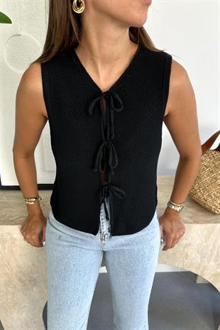 Clara Siyah Bağlama Detaylı Yelek