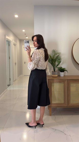 Alensy Siyah Bermuda Şort