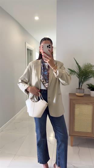 Almitha Bej Vatkalı Blazer Ceket