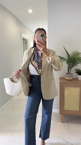 Almitha Bej Vatkalı Blazer Ceket