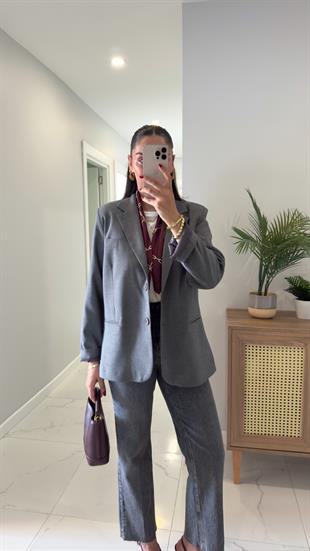 Almitha Gri Vatkalı Blazer Ceket