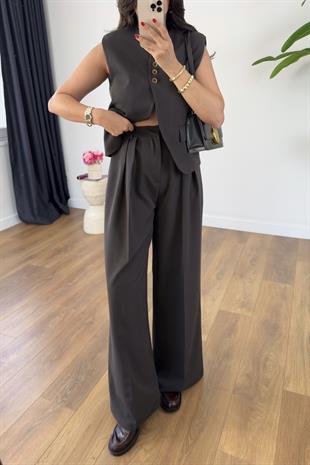 Belna Acı Kahve Düğmeli Kapak Cep Detaylı Yelek Pantolon Takım