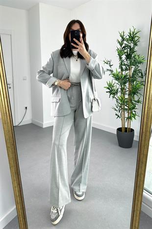 Gri Çift Düğme Detaylı Kapak Cepli Blazer Ceket