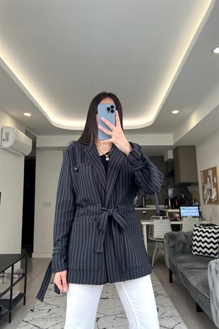 Siyah Maroken Çizgili Kuşaklı Blazer