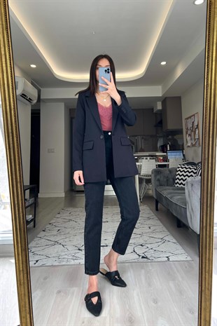 Siyah Tek Düğmeli Blazer