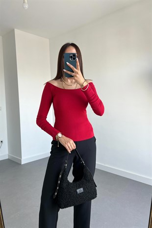 Nakd Kırmızı Kayık Yaka Bluz