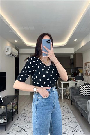 Siyah Beyaz Desenli Kolları Drapeli Bluz