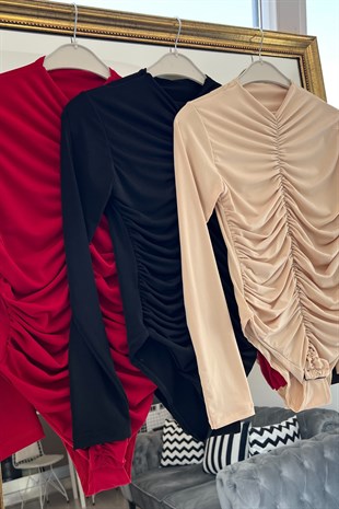 Siyah Büzgülü Bodysuit