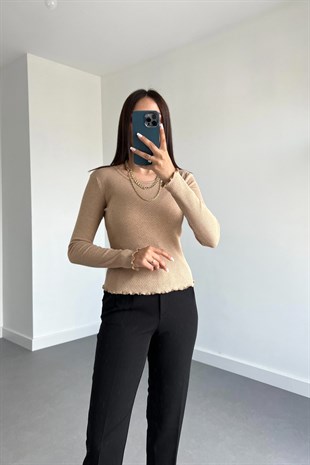 Sütlü Kahve Fırfırlı Bluz