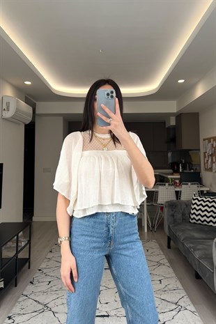ZR Tül Detaylı Krem Bluz