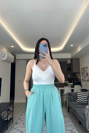 Beyaz Dantel Detay Bodysuit