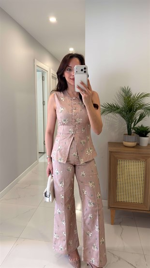 Bonwi Gül Kurusu Çiçek Desenli Yelen Pantolon Takım