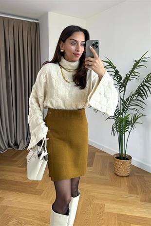 Windey Ekru Örgülü Yaka Detaylı Triko