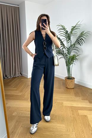 Emely Lacivert Yelek Pantolon Takım