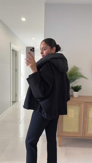 Calira Siyah Kapüşonlu Kaşe Mont