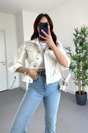 Kırık Beyaz Fisto Detaylı Denim Ceket
