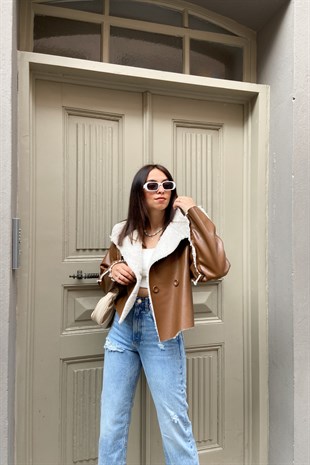 Düğme Detaylı Taba Ceket