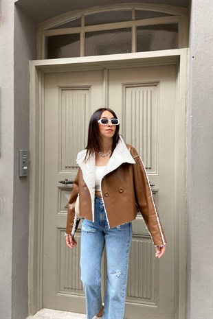 Düğme Detaylı Taba Ceket