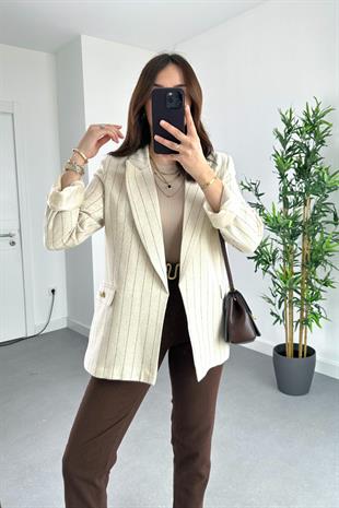 Ekru Kahverengi Çizgi Detaylı Omuzları Vatkalı Blazer Ceket