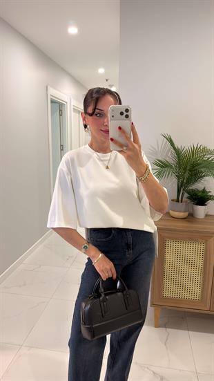 Chesica Beyaz Modal Basic Tişört