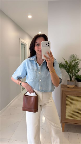 Cistre Buz Mavi Cep Detaylı Crop Denim Gömlek