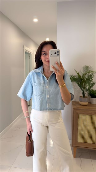 Cistre Buz Mavi Cep Detaylı Crop Denim Gömlek