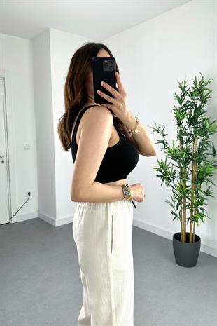 ZR Siyah Kare Yaka Çelik Triko Crop