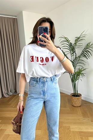Beyaz Vogue Baskılı Tişört