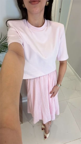 Diella Şeker Pembe Vatkalı Kısa Kollu Tişört