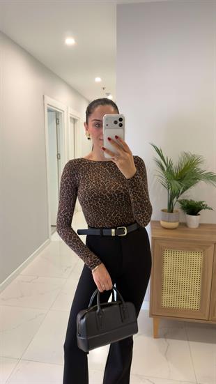 Dilvin Bessy Siyah Leopar Desenli Kaşmir Bluz