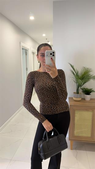 Dilvin Bessy Siyah Leopar Desenli Kaşmir Bluz