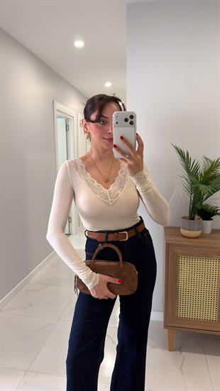 Dilvin Kukita Taş Dantelli Kaşmir Bluz