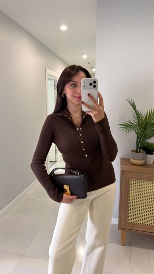 Dilvin Rachel Kahve Dik Yaka Çıtçıtlı Triko