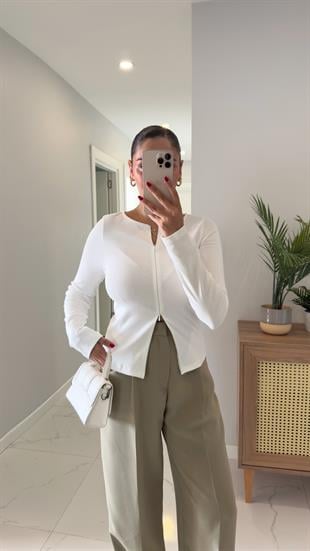 Dilvin Siana Ekru Fermuar Detaylı Bluz