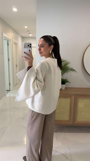 Dimitra Ekru Kol Yırtmaçlı Kaşe Ceket