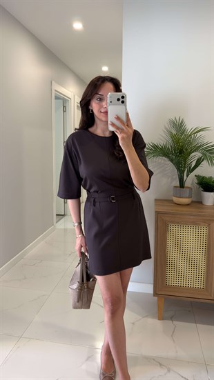 Diolna Kahve Vatkalı Kemer Detaylı Elbise