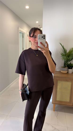 Dlvin Elles Koyu Kahve Tişört Pantolon Takım