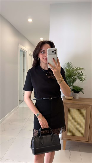 Dlvin Giola Siyah Dekoratif Dikişli Bisiklet Yaka Tişört