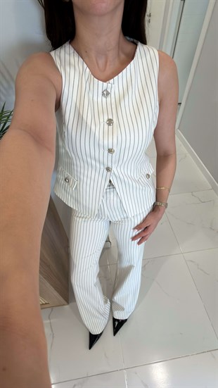 Dlvin Golf Ekru Metal Düğme Detaylı Çizgili Yelek Pantolon Takım