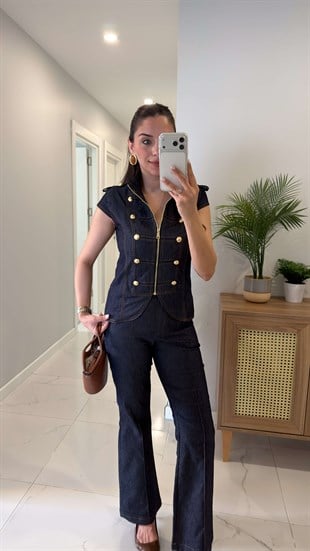 Dutte Lacivert Gold Düğme Detaylı Yelek Pantolon Takım