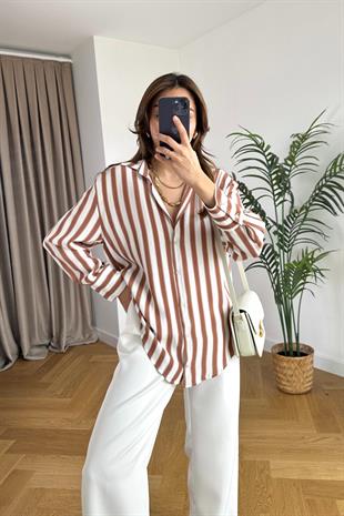 Kiremit Çizgili V Yaka Gömlek