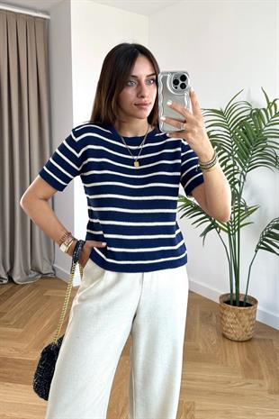 Olow Lacivert Çizgili Kısa Kollu Triko Bluz