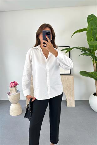 Serya Beyaz Kuşaklı Gömlek