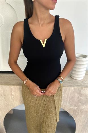 Store Siyah Yaka Detaylı Sıfır Kol Bluz