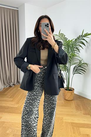 Bombosy Siyah Çift Düğmeli Blazer