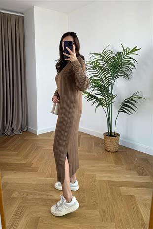 Camel Bisiklet Yaka Triko Elbise