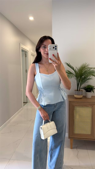 Eflisa Mavi Yanları Bağlama Detaylı Bluz